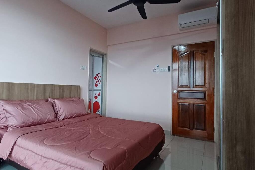 Homestay Arc Cozyhome Austin Hills 4-5Pax Johor Bahru Kültér fotó